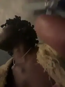 Stripchat Sex Cam of choclatepeaach