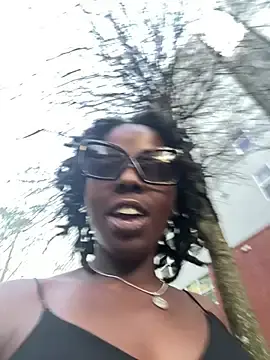 Stripchat Adult Webcam of choclatepeaach