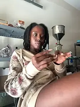 Stripchat Nude Webcam of choclatepeaach