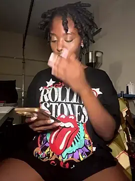 Stripchat Live Sex of choclatepeaach