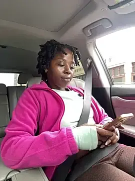 Stripchat Sex Cam of choclatepeaach