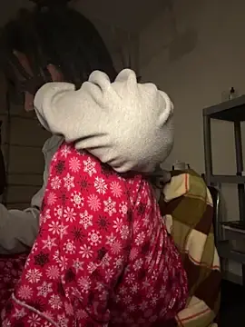 Stripchat Free Porn Cam of thechocolatepeach