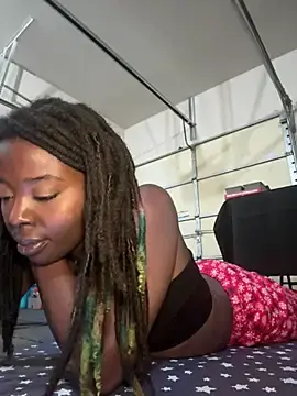 Stripchat Best Webcam of thechocolatepeach