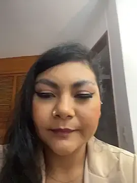 Stripchat Sex Cam of ItsEla