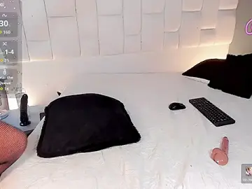 Stripchat Live Sex Cam of Franciis_4u