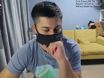 Stripchat Nude Webcam of Tomguys