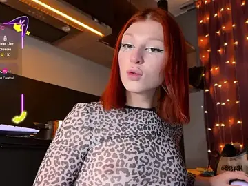 Stripchat Free Live Porn of ilona_wine