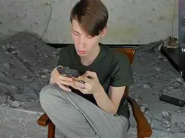 Stripchat Private Sex Chat of ERICK__DEEN