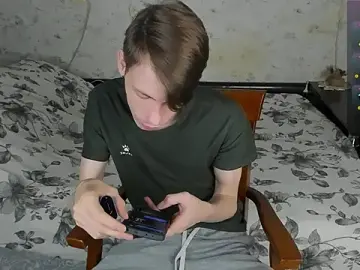 Stripchat Live Porn of ERICK__DEEN