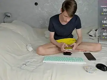 Stripchat Sex Cam of ERICK__DEEN