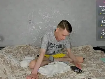 Stripchat Live Sex of ERICK__DEEN