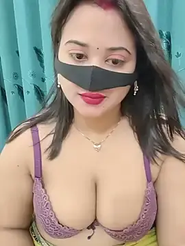 Stripchat Free Porn Cam of Beauty_Queen_Saniya