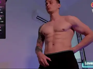 Stripchat Best live sex cam show of mark_streemm