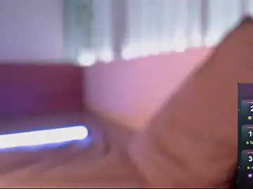 Stripchat Live Sex Cam of mark_streemm