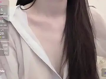 Stripchat Free Porn Cam of qiqi--