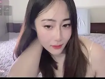 Stripchat Live Sex Cam of qiqi--