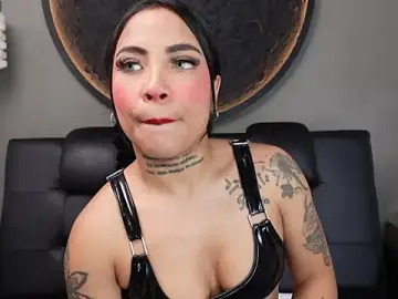 Stripchat Free Porn Cam of miss_vaiolette