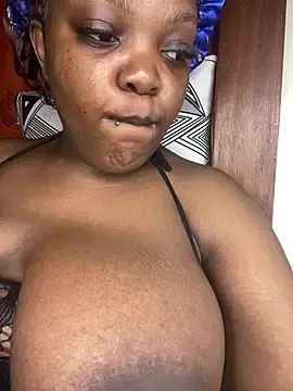 Stripchat Best Webcam of _bellaa