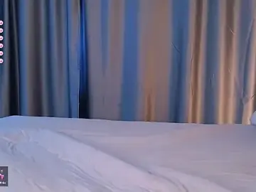 Stripchat Free Live Porn of Kaia_Sunshine_Mia