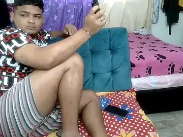 Stripchat Nude Webcam of Boycuriousxxx