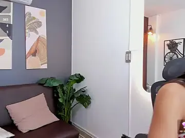 Stripchat Watch Live Sex Cams of Naughty_GilrW