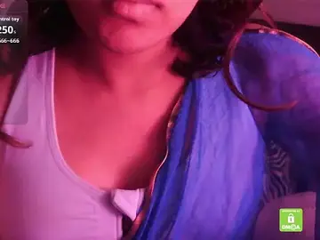 Stripchat Live Sex Cam of bxdgirlhr