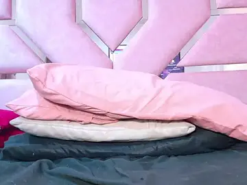 Stripchat Sex Cam of AngelineJolie