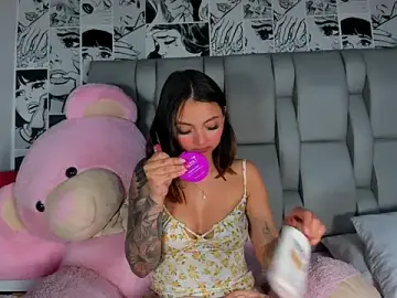 Stripchat Live Sex of LucyRosse