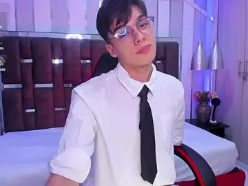 Stripchat Best live sex cam show of Gerony_