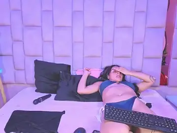 Stripchat Nude Webcam of fisting_anal_69