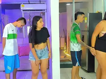 Stripchat Live Sex of stangirls_