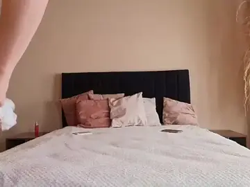 Stripchat Nude Webcam of Isa_And_Natasha