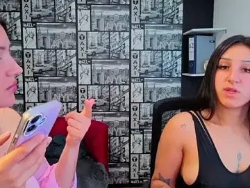 Stripchat Free Porn Cam of Isa_And_Natasha