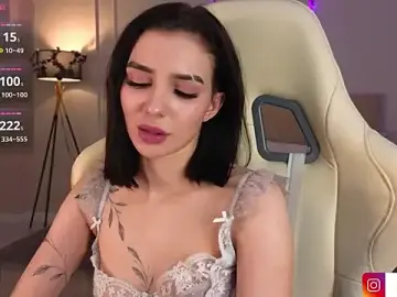 Stripchat Sex Cam of ammy_cummy