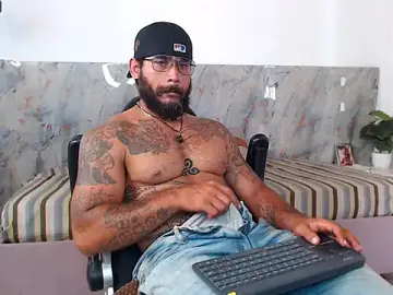 Stripchat Free Porn Cam of hanz_col