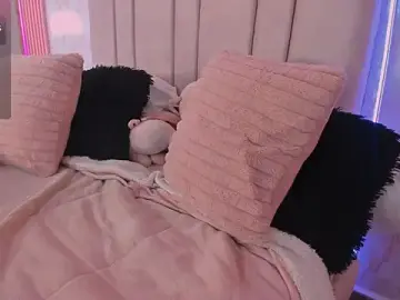 Stripchat Free Porn Cam of Hanaa_rosse