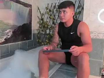 Stripchat Sex Cam of Cristopher_strong