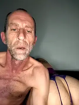 Stripchat Adult Video Chat of we_are_fucking_serious