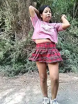 Stripchat Sex Cam of Clery_lin