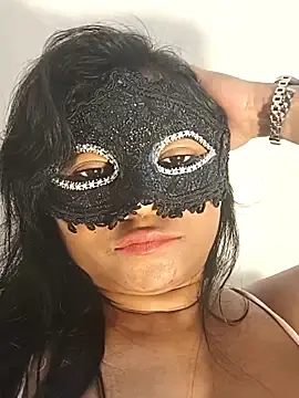 Stripchat Live Porn of DIRTYSECRET_QUEEN_07