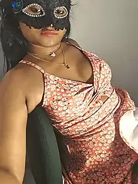 Stripchat Live Porn of DIRTYSECRET_QUEEN_07