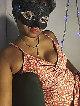 Stripchat Adult Webcams of DIRTYSECRET_QUEEN_07
