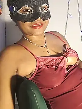 Stripchat Adult Webcams of DIRTYSECRET_QUEEN_07