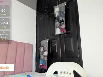 Stripchat Live Sex of Tahira_21_