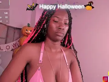 Stripchat Free Porn Cam of Tahira_21_