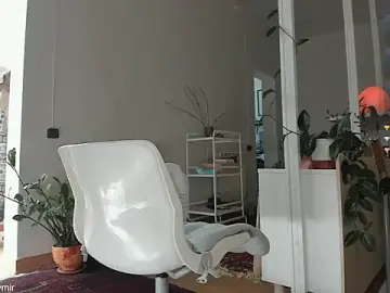 Stripchat Sex Cam of chavmir