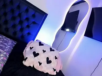 Stripchat Free Live Porn of Maryonthemoon