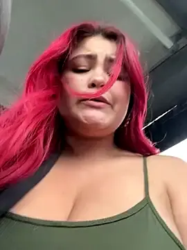 Stripchat Nude Webcam of lia_moon77