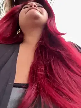 Stripchat Watch Live Sex Cams of lia_moon77