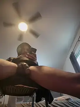 Stripchat Adult Webcam of 2HandsLong